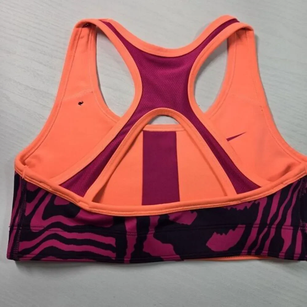 NIKE Purple/Peach Coral Reversible Racerback Stretch Sports Bra Size Small‎